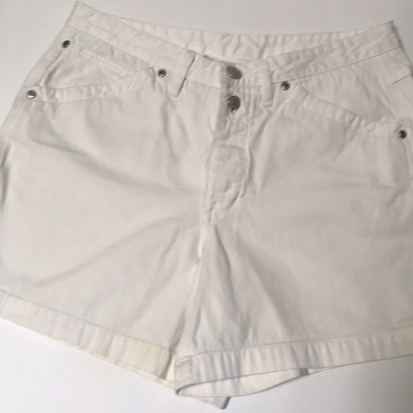 Express white shorts with button fly - Picture 1 of 7